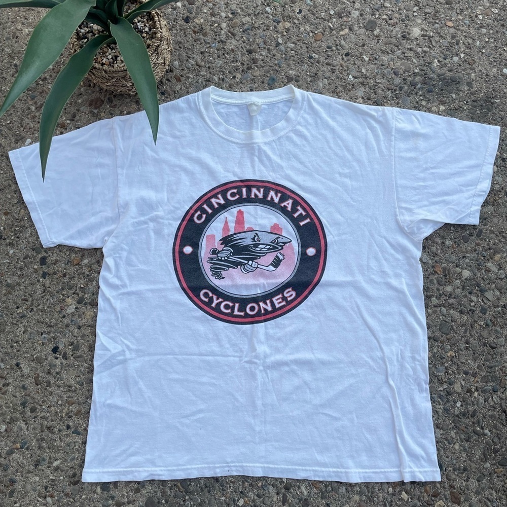 Vintage Cincinnati Cyclones Hockey T-Shirt